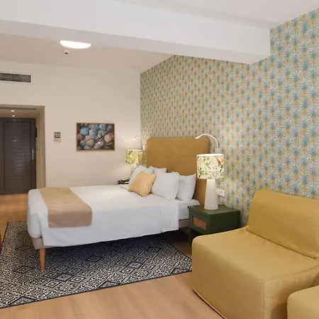 Hotel Leonardo Rhodes 5*