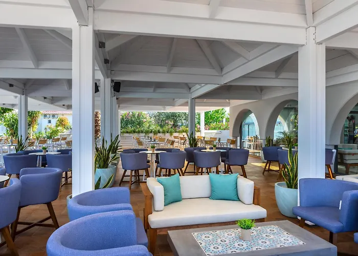 Leonardo Rhodes Kolymbia