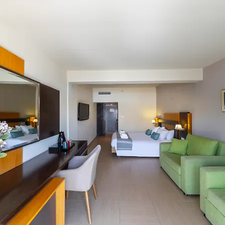 Leonardo Rhodes Kolímbia