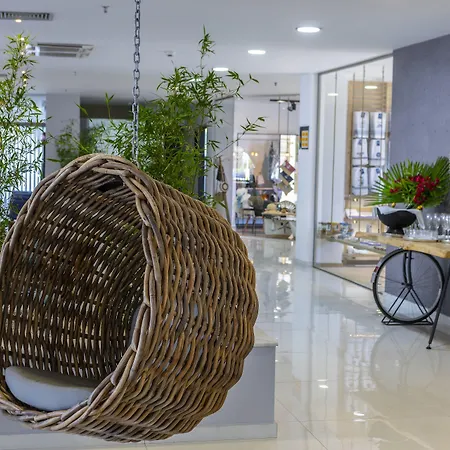 Szálloda Leonardo Rhodes