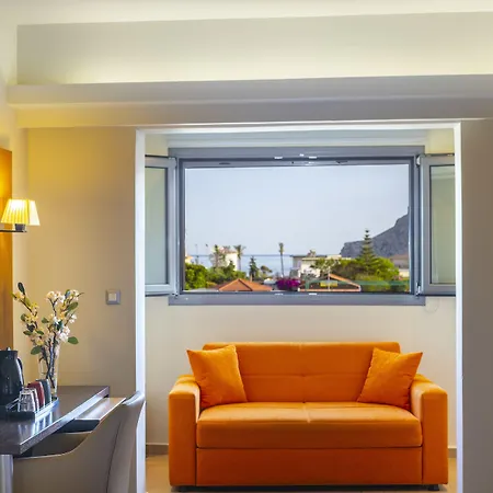 Leonardo Rhodes 5* Kolímbia