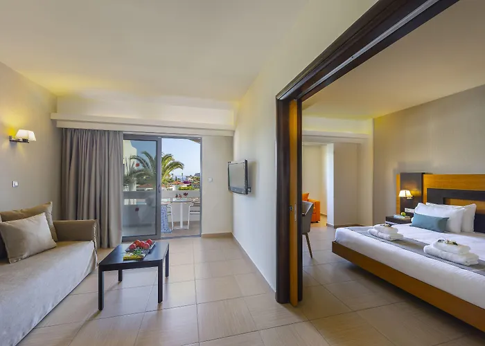 Leonardo Rhodes Κολύμπια